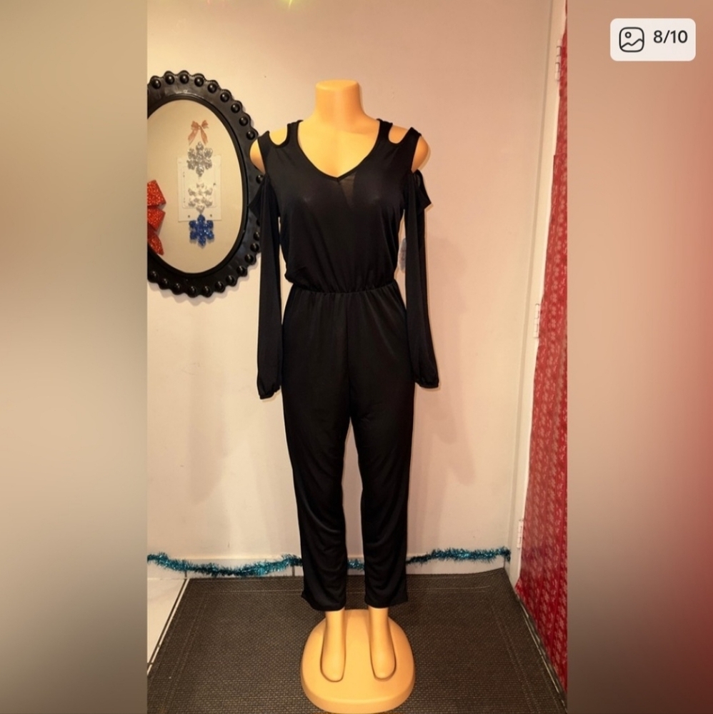 Harlow & Rose Pantsuit Black Size M